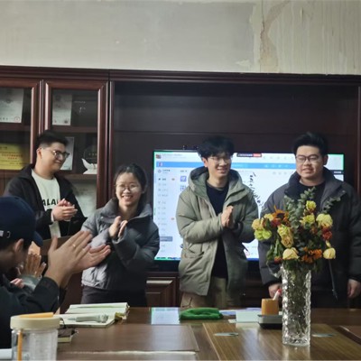 Kompaniya ichida kuchli ishlash pk